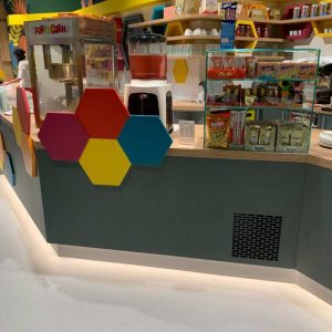 Aktiv Ladenbau Farbie 15