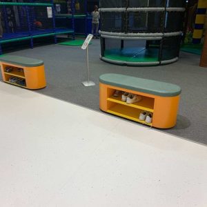Aktiv Ladenbau Farbie 18